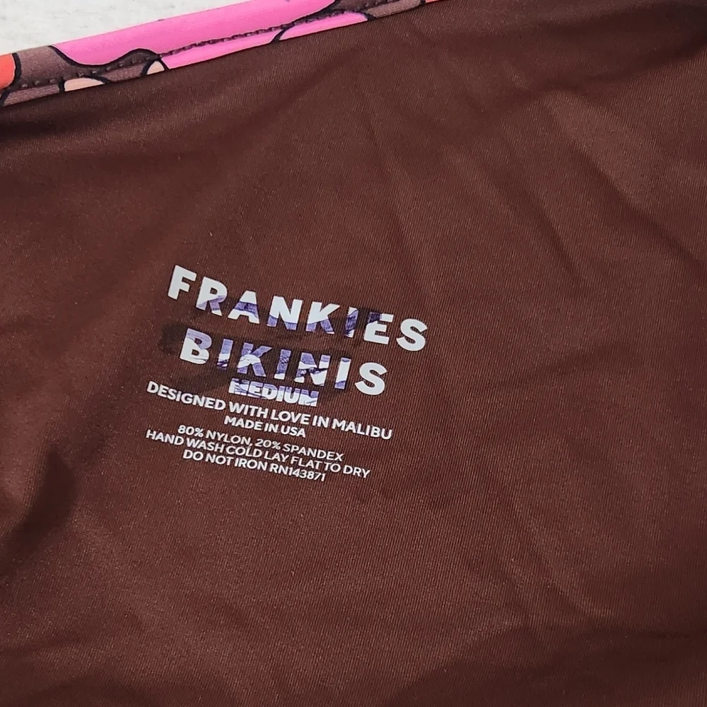 New!Frankie's Bikinis‎ Syd One Shoulder Bikinis Top
